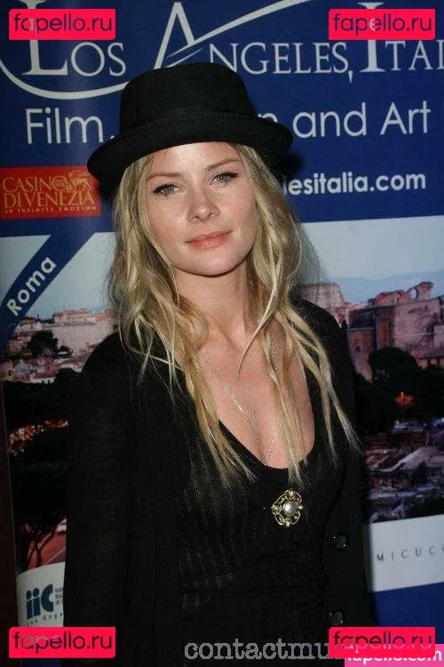 Anita Briem Onlyfans Photo Gallery 