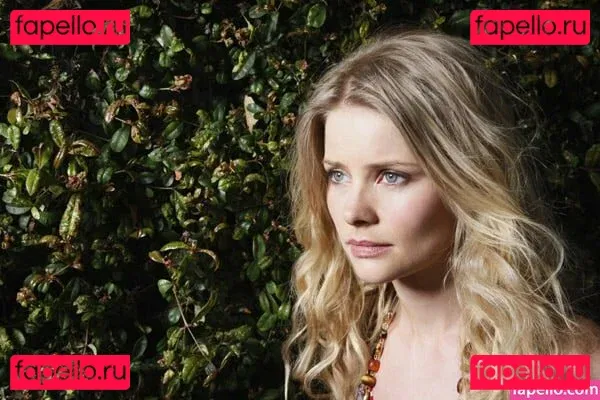 Anita Briem Onlyfans Photo Gallery 