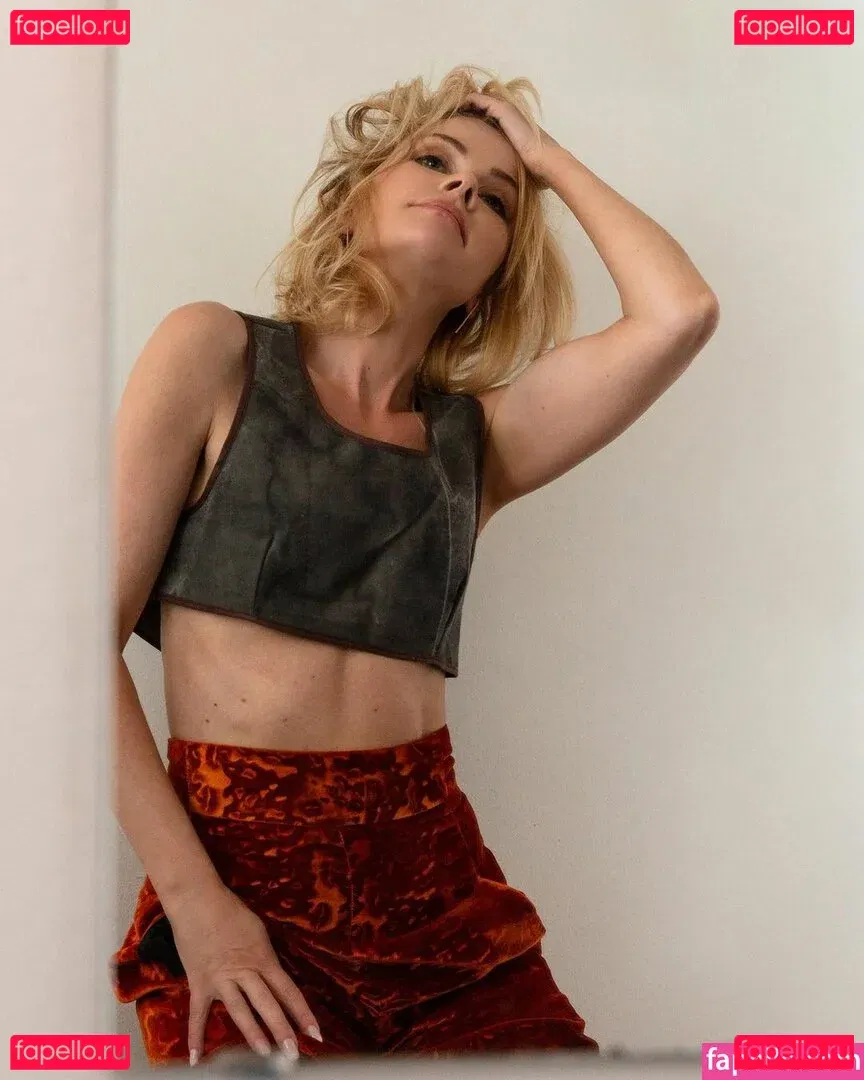 Anita Briem Onlyfans Photo Gallery 