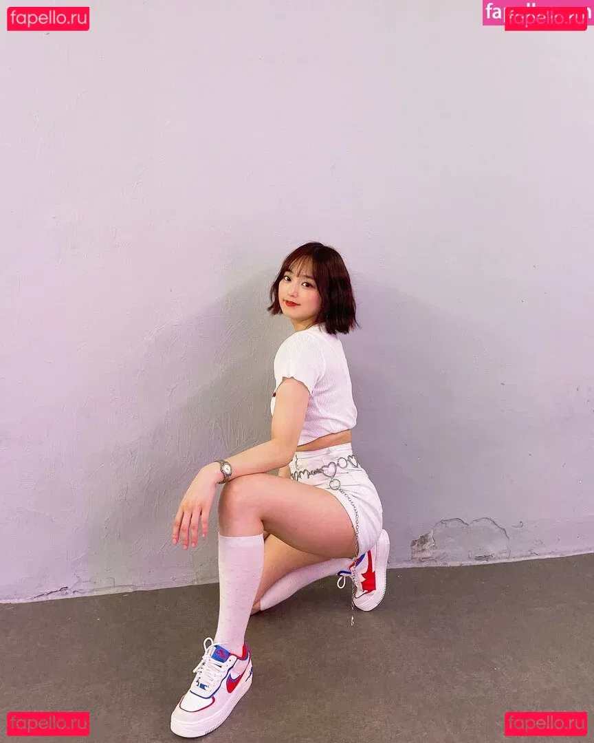 qls1226 Onlyfans Photo Gallery 