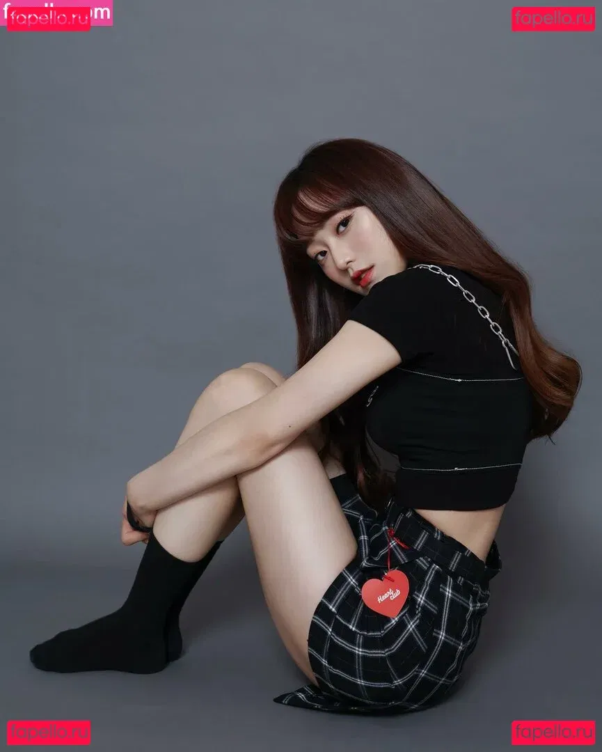 qls1226 Onlyfans Photo Gallery 