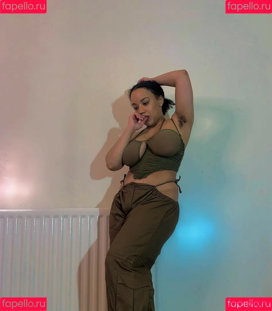 Feelinfree Onlyfans Photo Gallery 