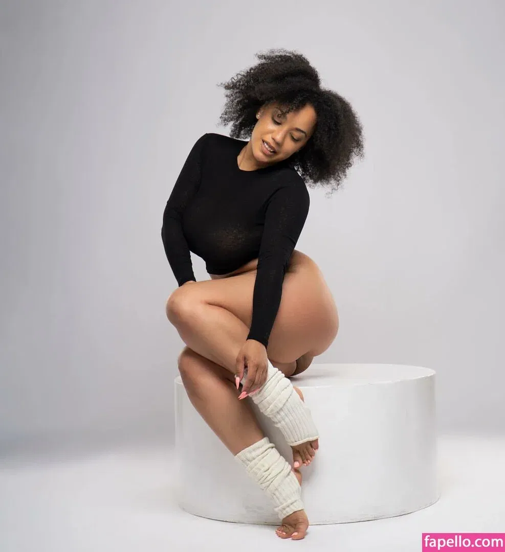 Feelinfree Onlyfans Photo Gallery 