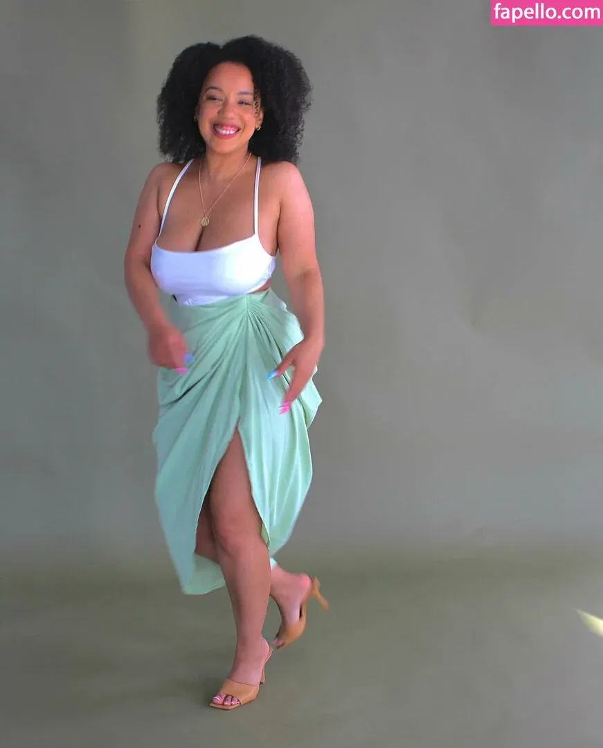 Feelinfree Onlyfans Photo Gallery 