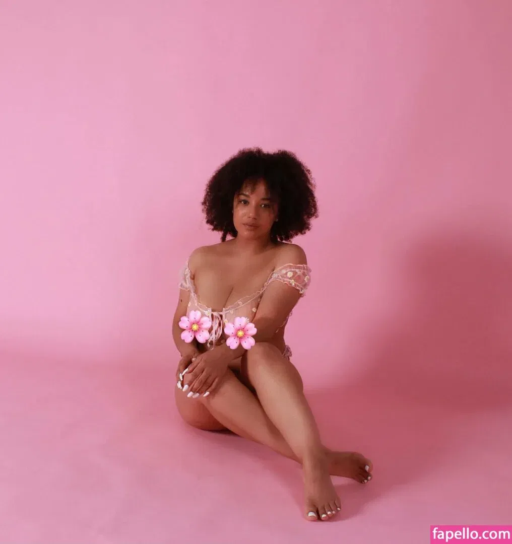 Feelinfree Onlyfans Photo Gallery 