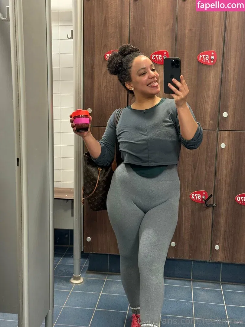 Feelinfree Onlyfans Photo Gallery 