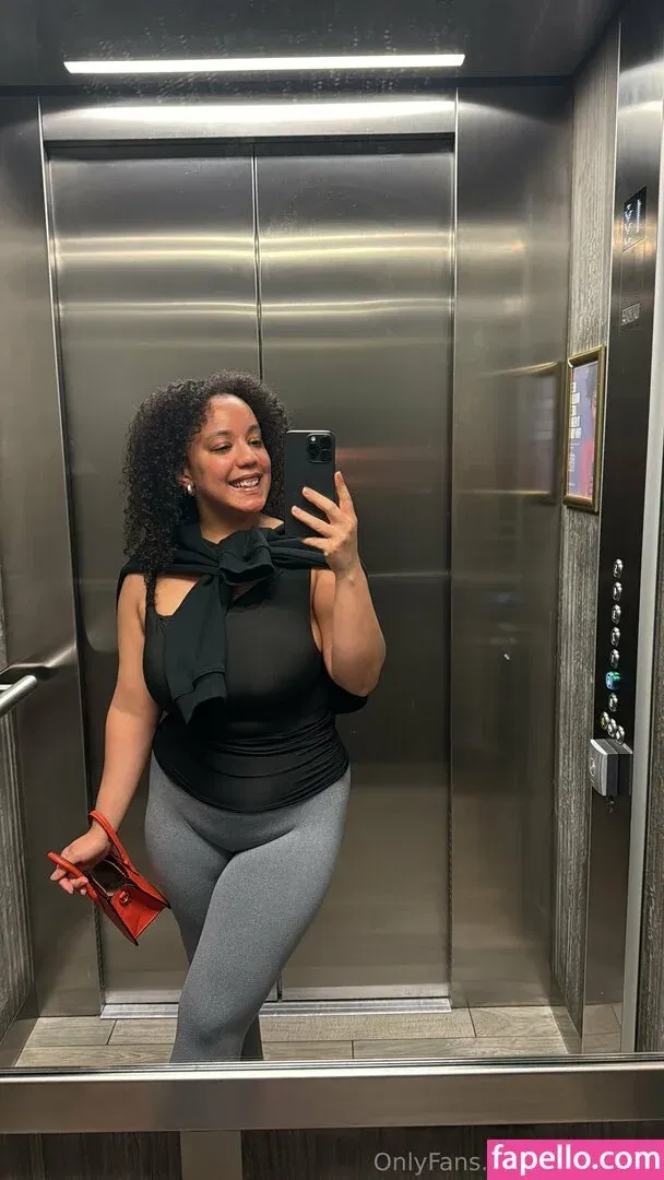 Feelinfree Onlyfans Photo Gallery 