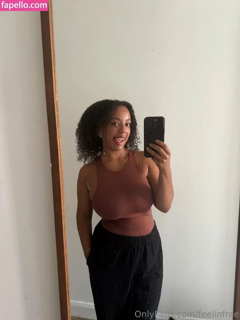 Feelinfree Onlyfans Photo Gallery 