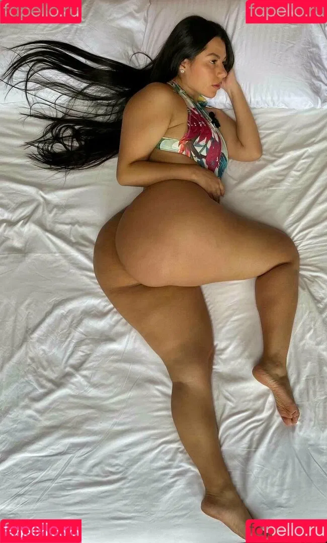 Bigbuttsapphire Onlyfans Photo Gallery 