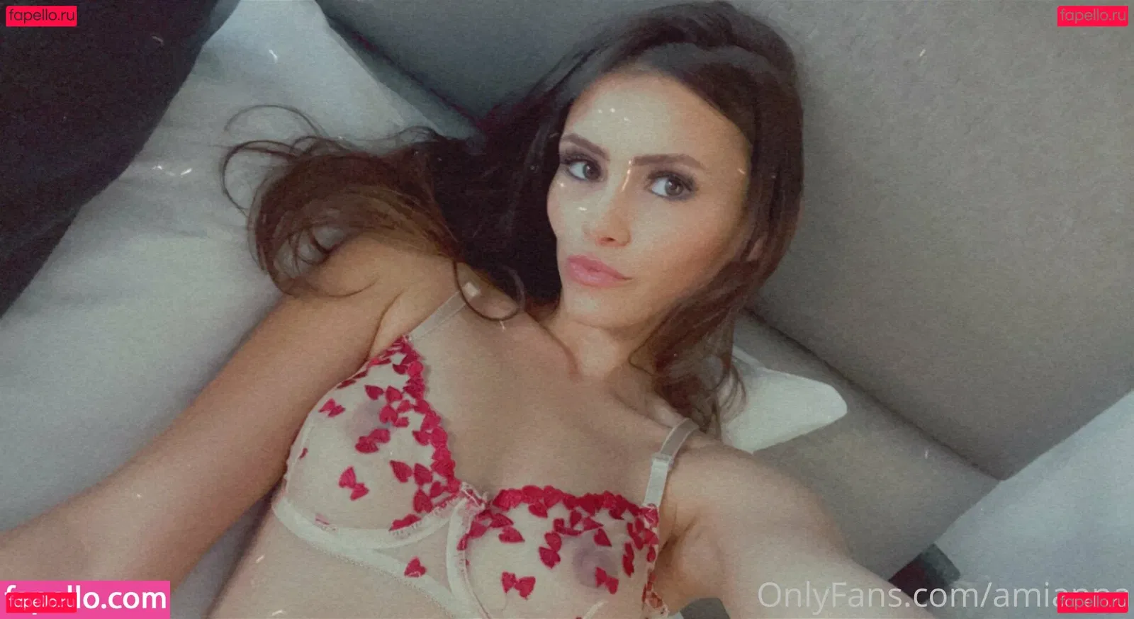 aammeezz Onlyfans Photo Gallery 