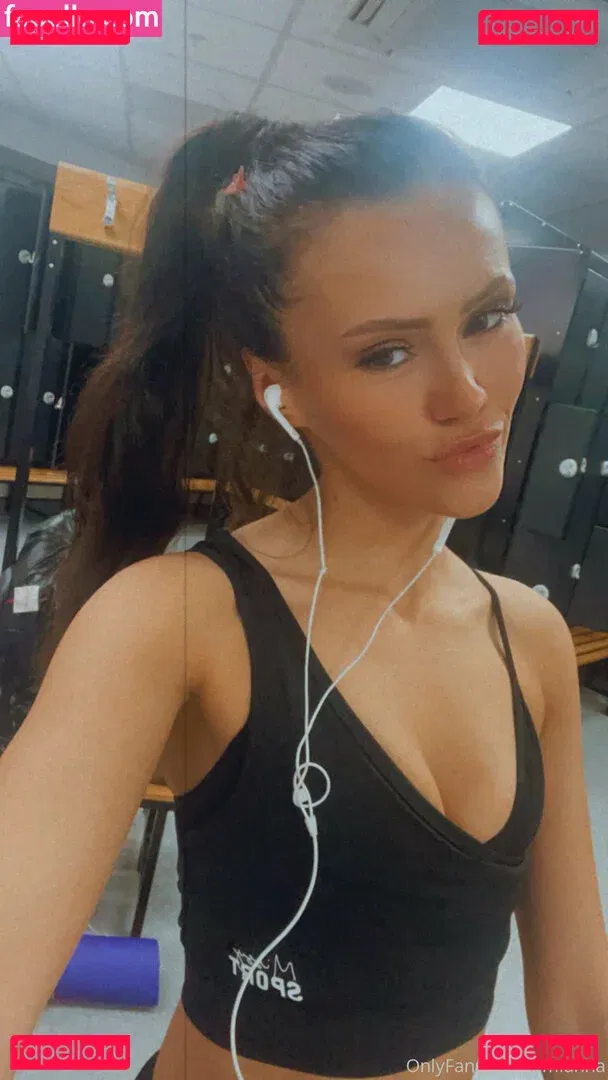 aammeezz Onlyfans Photo Gallery 