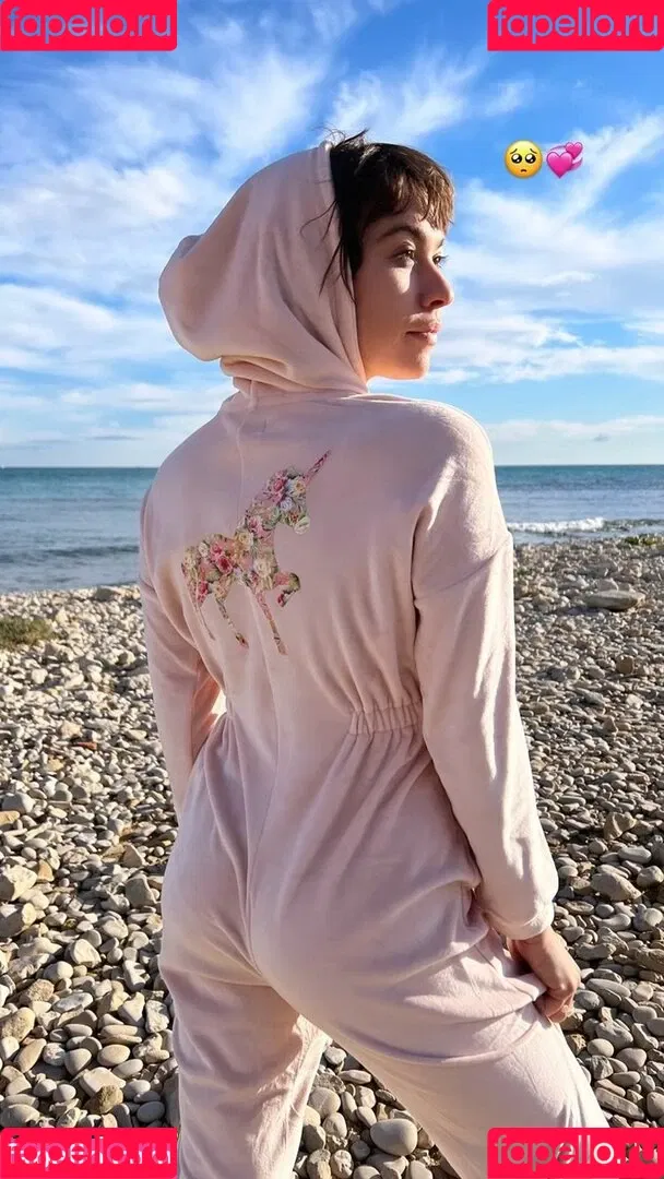 Greta Fernández Onlyfans Photo Gallery 