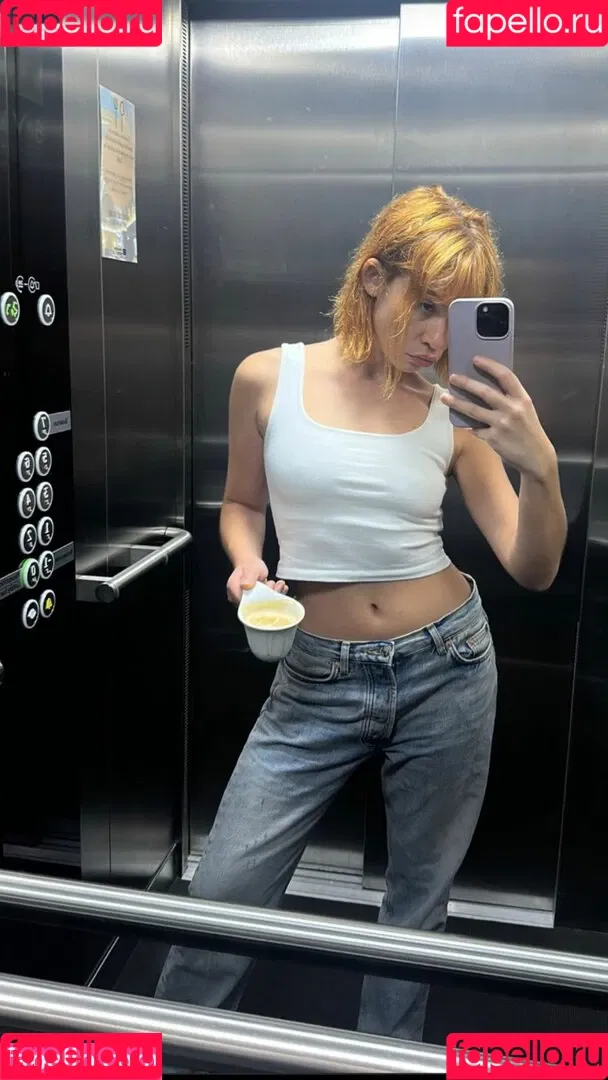 Greta Fernández Onlyfans Photo Gallery 
