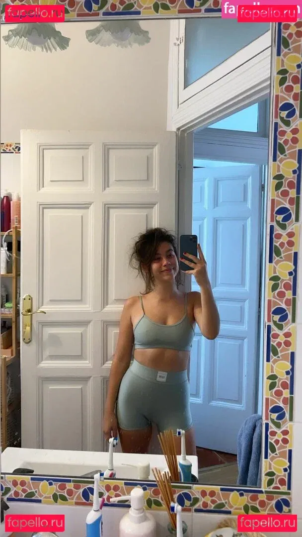 Greta Fernández Onlyfans Photo Gallery 