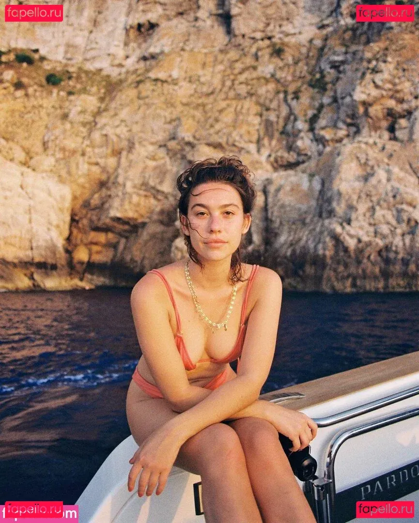 Greta Fernández Onlyfans Photo Gallery 