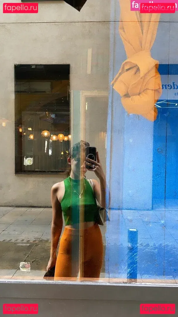 Greta Fernández Onlyfans Photo Gallery 