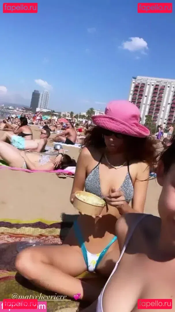 Greta Fernández Onlyfans Photo Gallery 