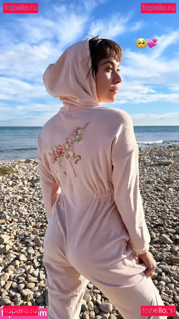 Greta Fernández Onlyfans Photo Gallery 