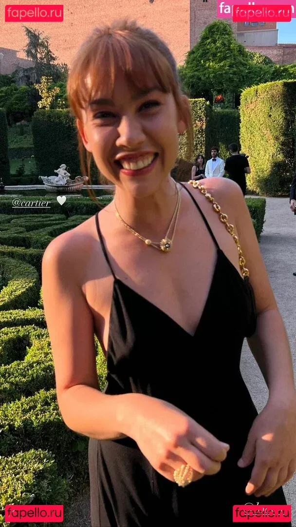 Greta Fernández Onlyfans Photo Gallery 