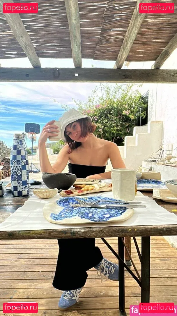 Greta Fernández Onlyfans Photo Gallery 