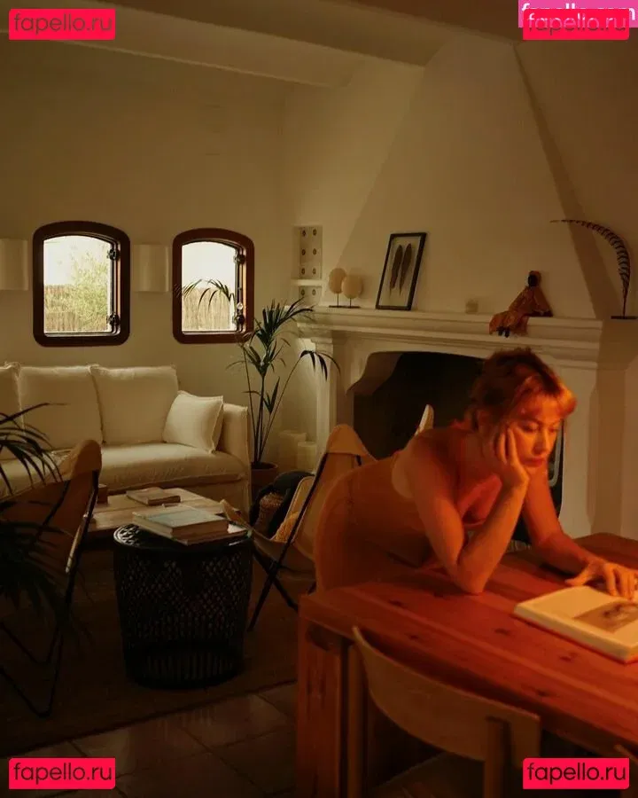 Greta Fernández Onlyfans Photo Gallery 