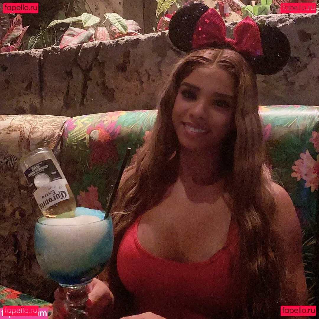 Renee Michelle Onlyfans Photo Gallery 