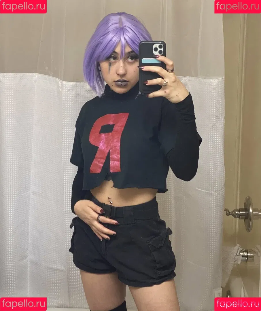 Suedmza Onlyfans Photo Gallery 