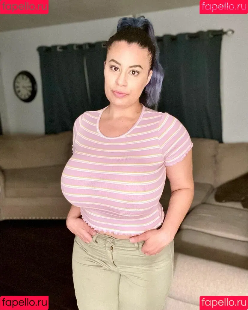 Cecilia Onlyfans Photo Gallery 
