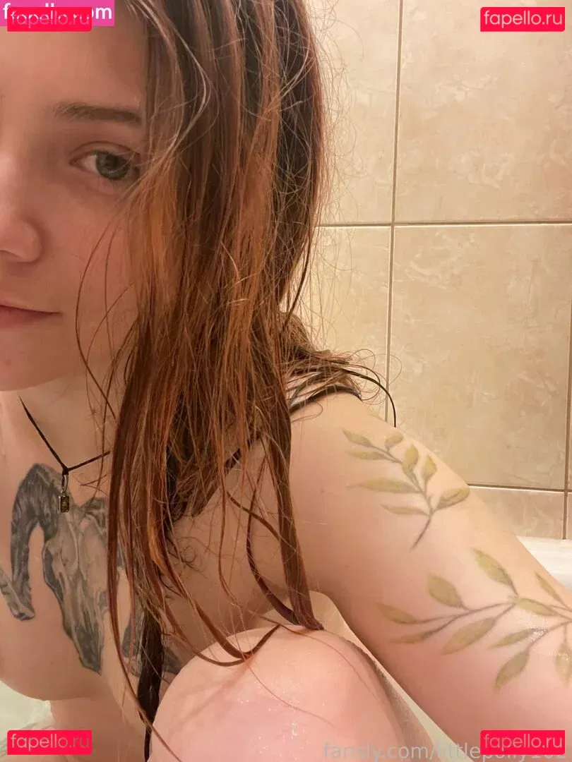 LittlePolly102 Onlyfans Photo Gallery 