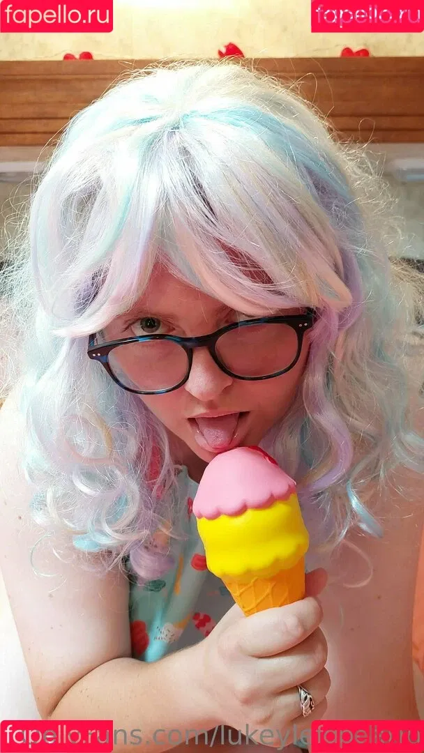 lukeylewdcario Onlyfans Photo Gallery 