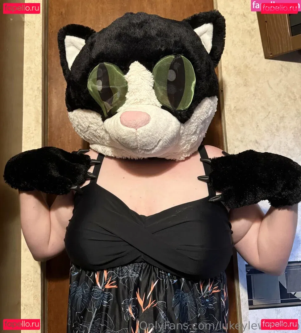 lukeylewdcario Onlyfans Photo Gallery 