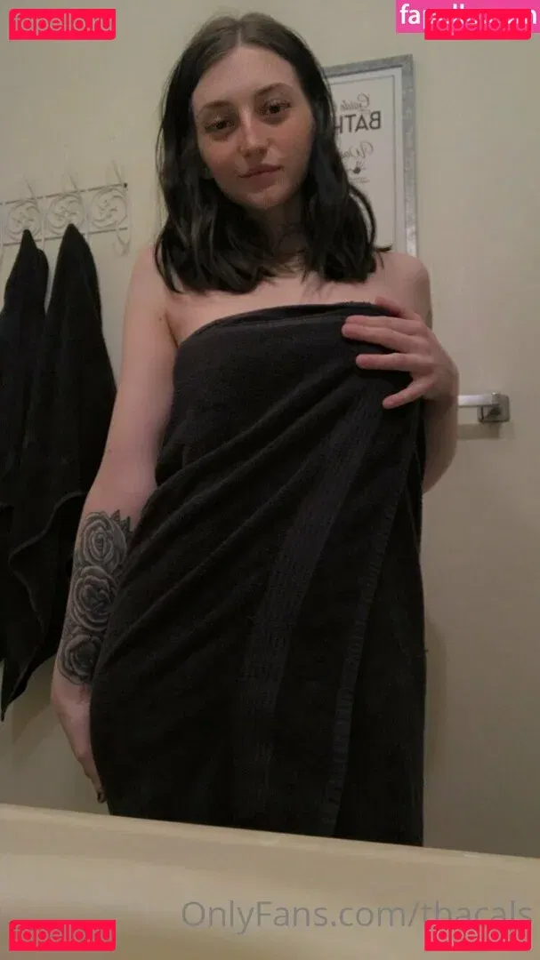 thacals Onlyfans Photo Gallery 