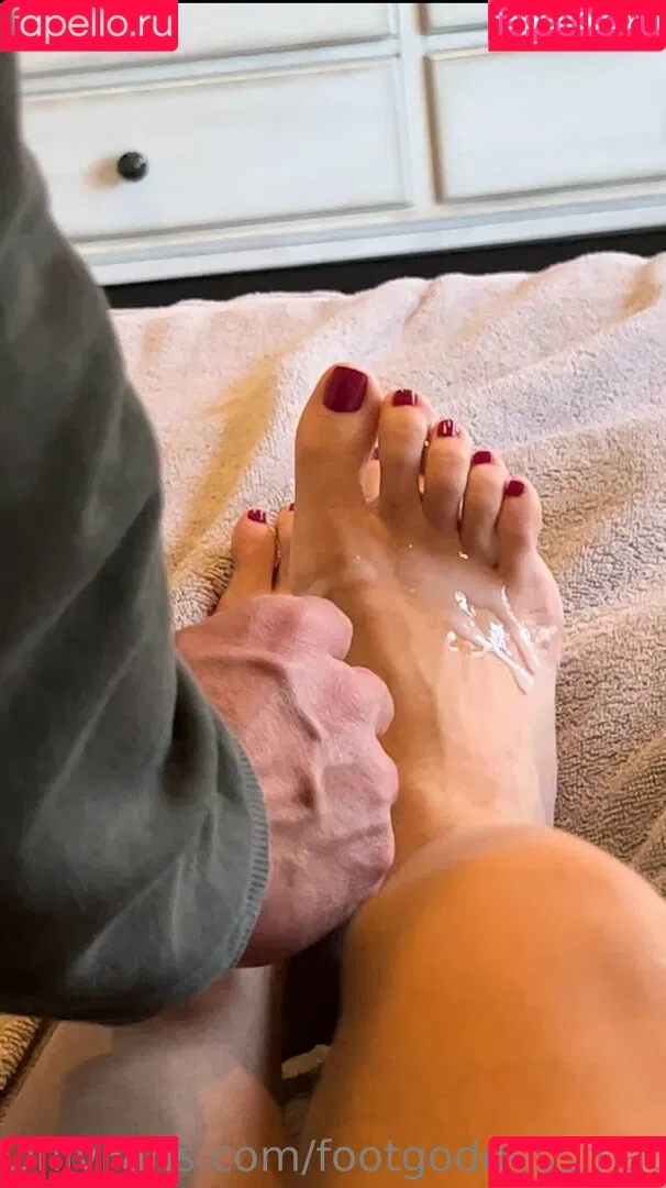 footgoddessmacie Onlyfans Photo Gallery 