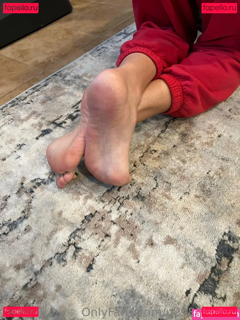 footgoddessmacie Onlyfans Photo Gallery 