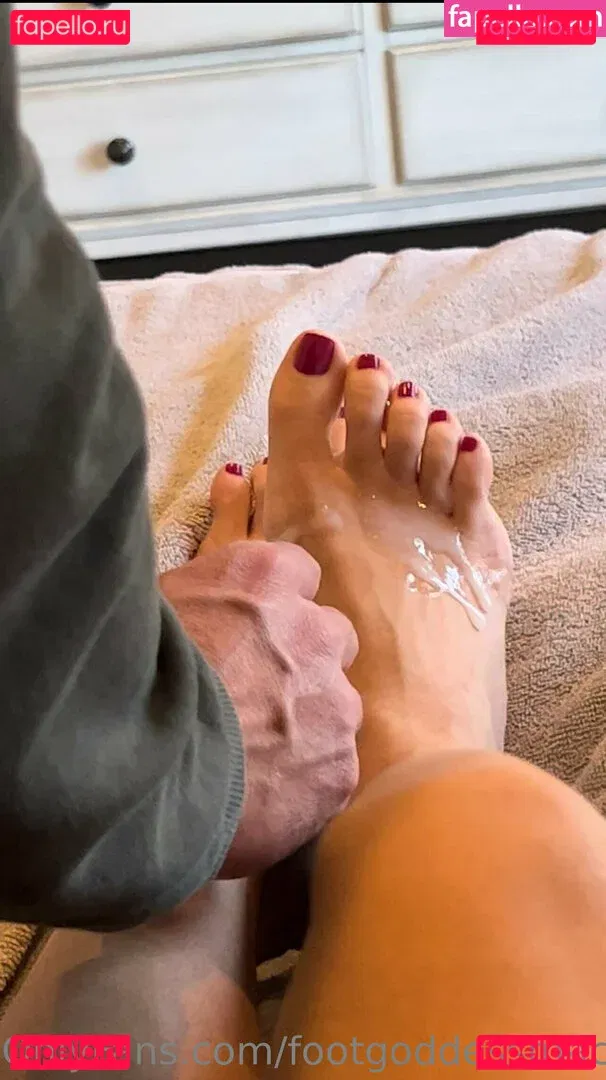 footgoddessmacie Onlyfans Photo Gallery 