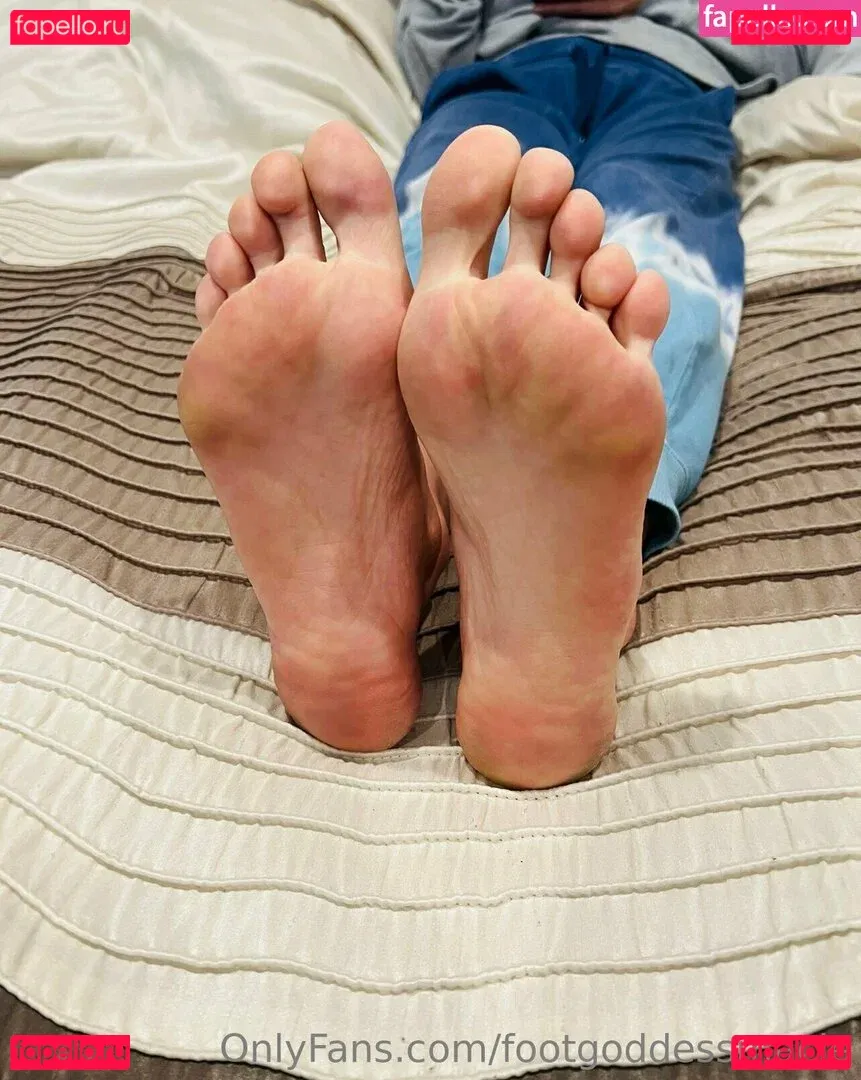 footgoddessmacie Onlyfans Photo Gallery 
