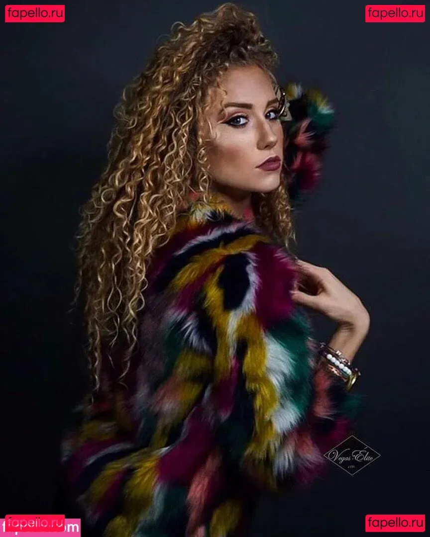 Kendall Ripetta Onlyfans Photo Gallery 