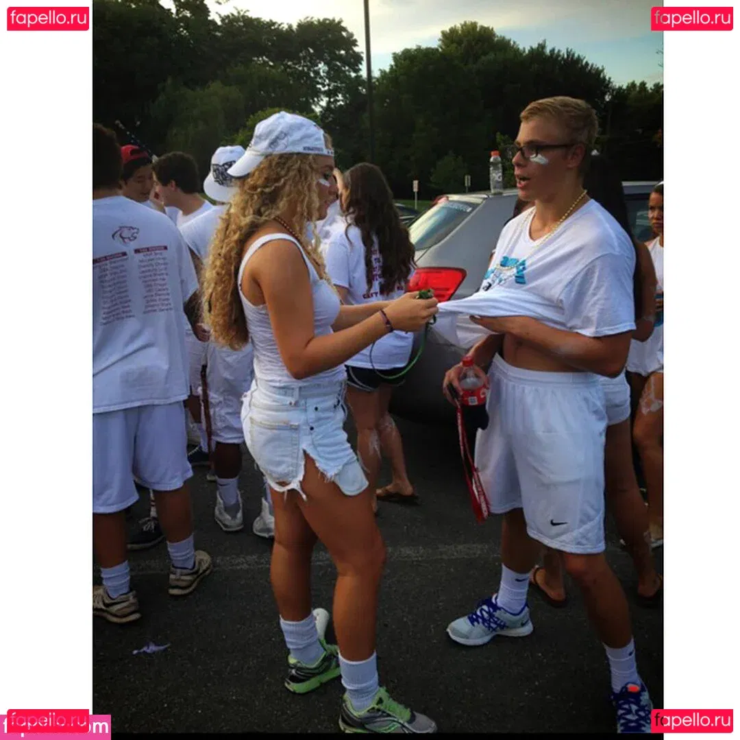 Kendall Ripetta Onlyfans Photo Gallery 