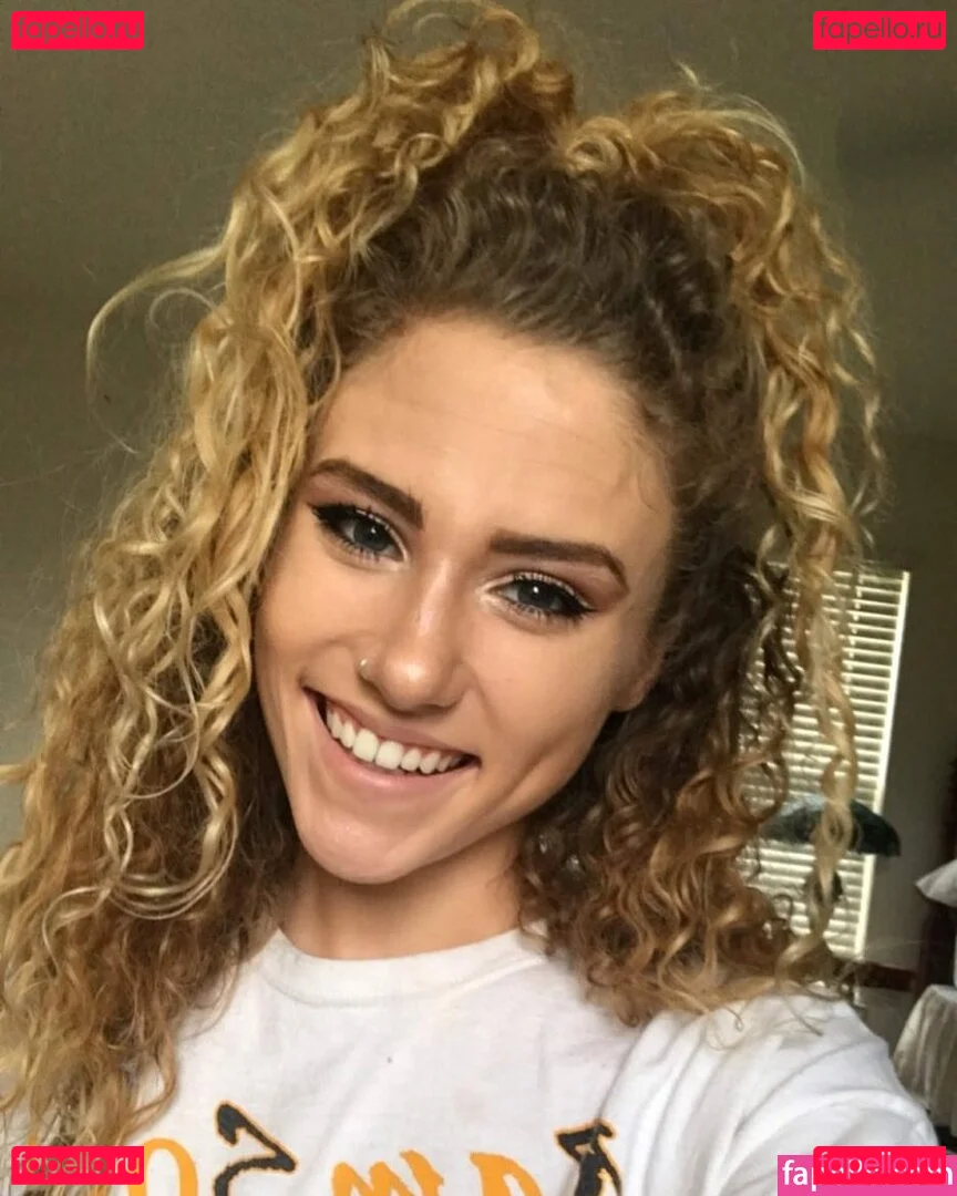 Kendall Ripetta Onlyfans Photo Gallery 