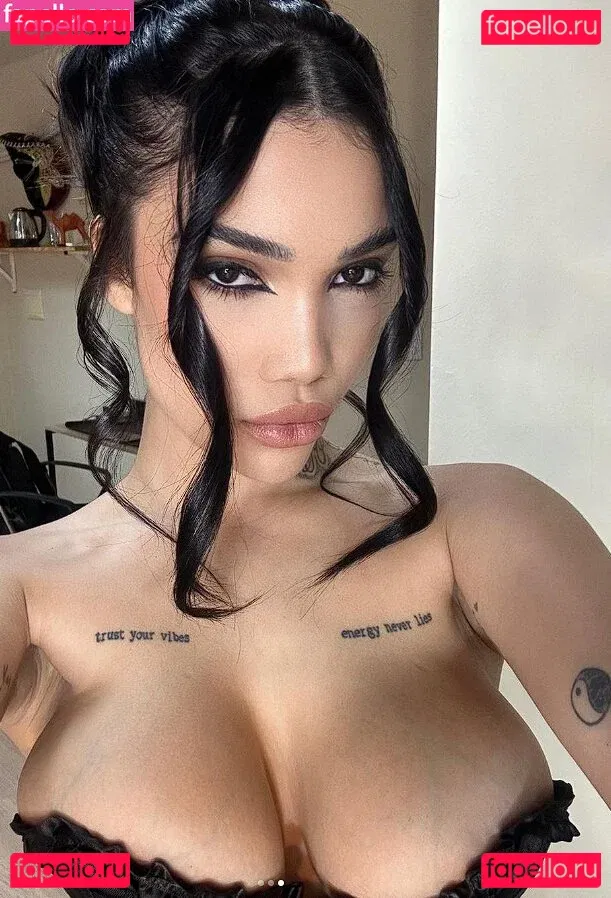 Japa Alee Onlyfans Photo Gallery 