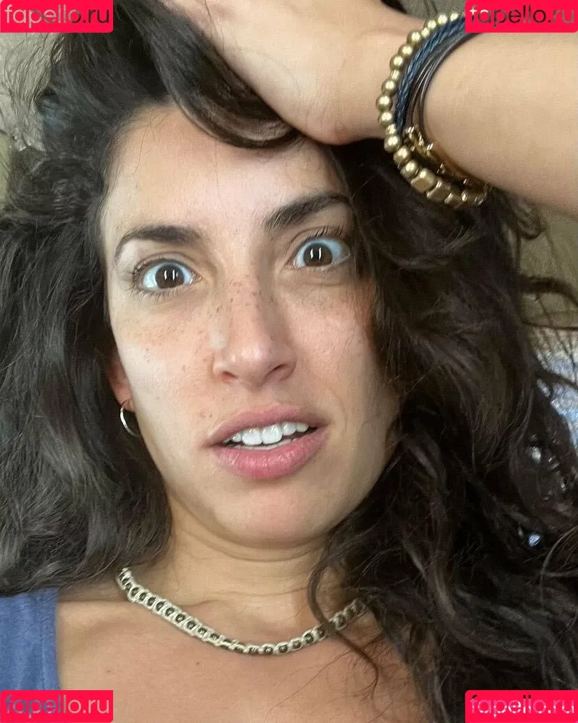 Tania Raymonde Onlyfans Photo Gallery 