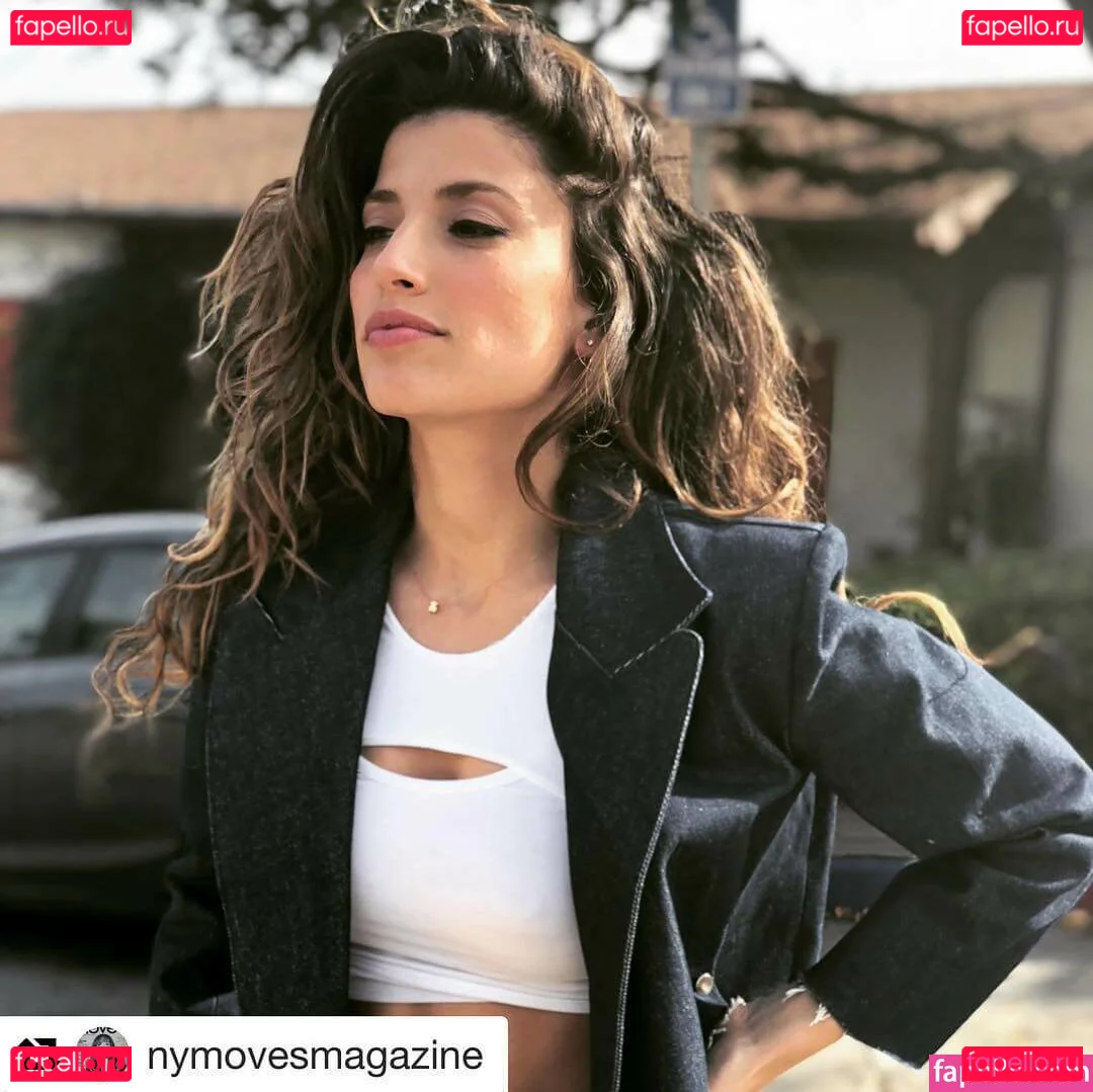 Tania Raymonde Onlyfans Photo Gallery 