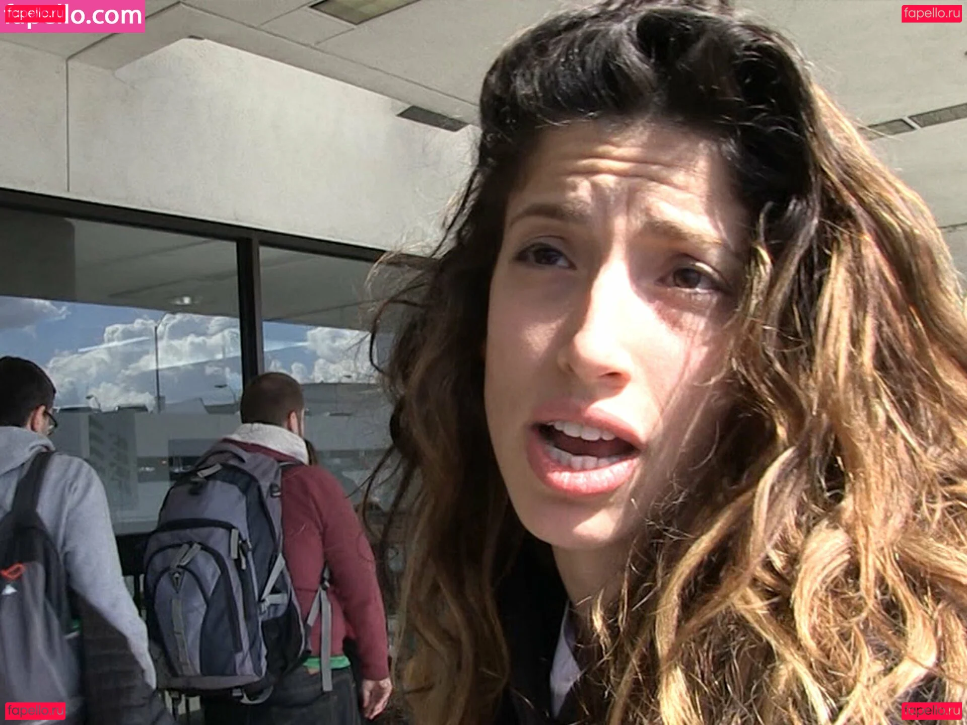 Tania Raymonde Onlyfans Photo Gallery 