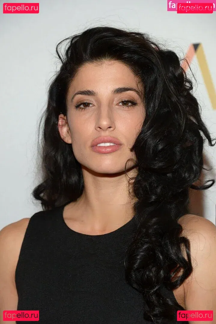 Tania Raymonde Onlyfans Photo Gallery 