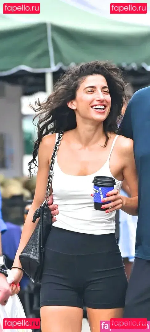 Tania Raymonde Onlyfans Photo Gallery 