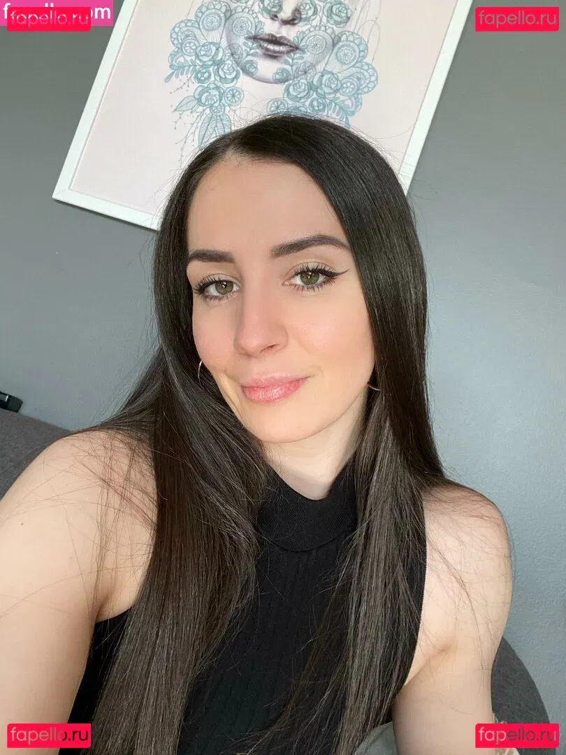 The Naughty Peach Onlyfans Photo Gallery 