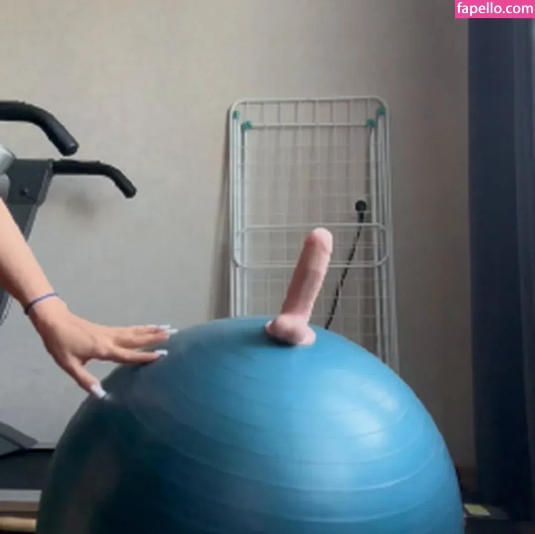 mindiyarova11 Onlyfans Photo Gallery 