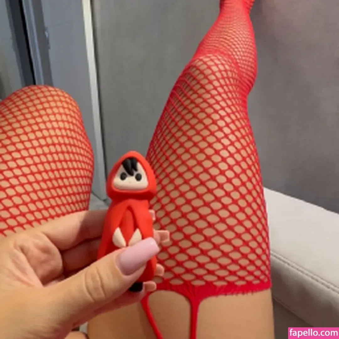 mindiyarova11 Onlyfans Photo Gallery 