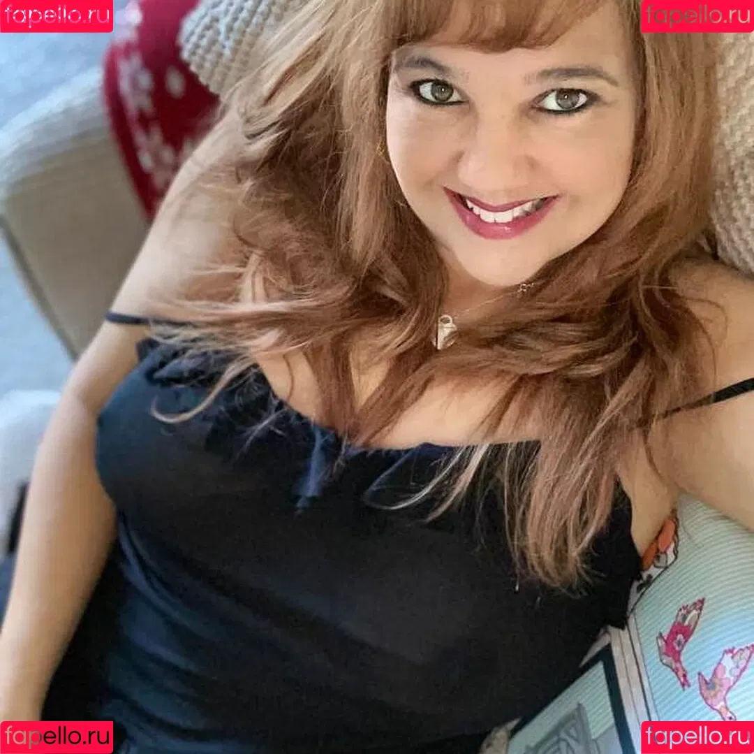 Yasmin Onlyfans Photo Gallery 