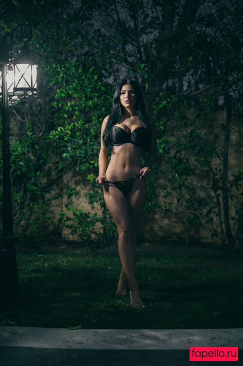 ariataylorxxx Onlyfans Photo Gallery 